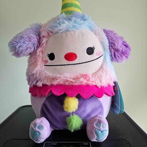 NWT 8" Yekaterina the clown bigfoot Squishmallow
